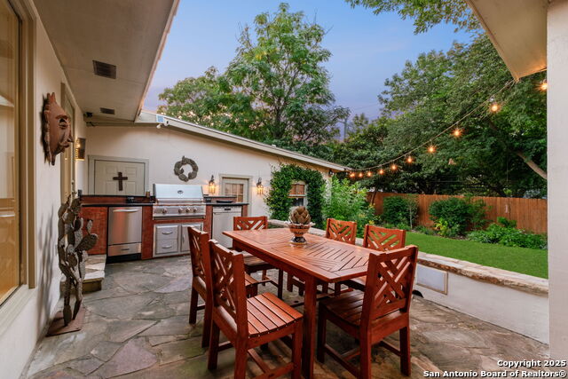 Listing photo id 40 for 620 Mandalay E