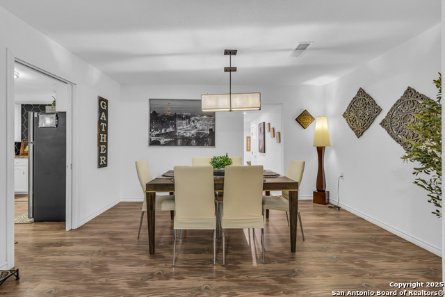 Image 17 of 34 For 966 Baker