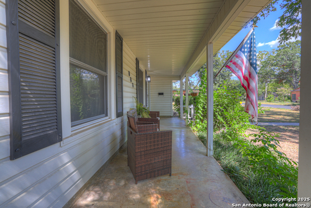 Image 4 of 34 For 966 Baker