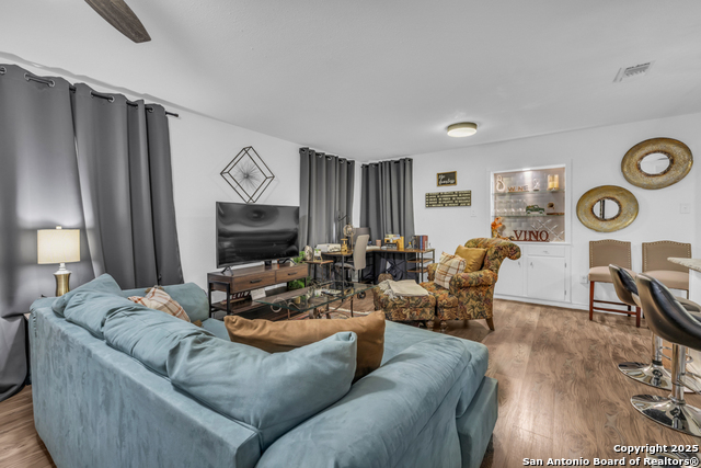 Image 7 of 34 For 966 Baker