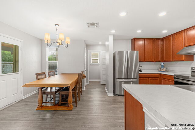 Image 10 of 50 For 7814 Blackhawk