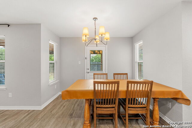 Image 16 of 50 For 7814 Blackhawk