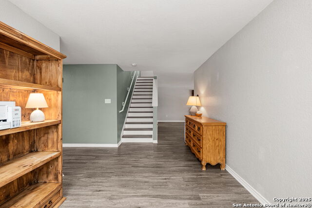 Image 22 of 50 For 7814 Blackhawk