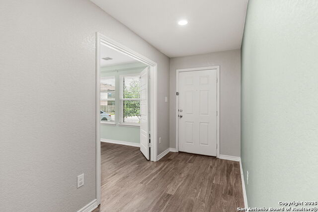 Image 25 of 50 For 7814 Blackhawk