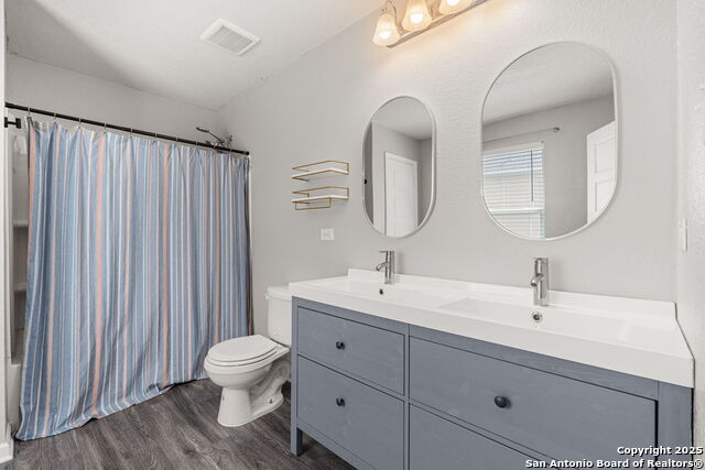 Image 31 of 50 For 7814 Blackhawk