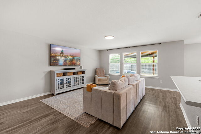 Image 8 of 50 For 7814 Blackhawk