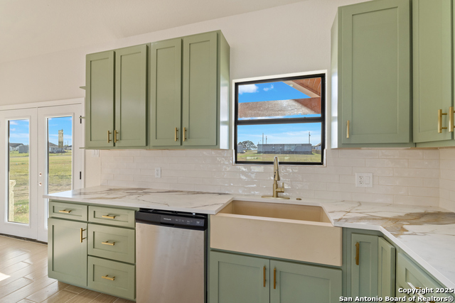 Image 14 of 25 For 16935 Rancho Escondido