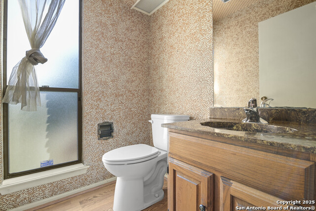 Image 23 of 32 For 2927 Low Oak St