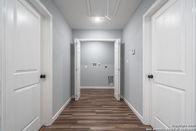 Image 17 of 33 For 474 Ridgehaven Street