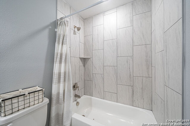 Image 27 of 33 For 474 Ridgehaven Street