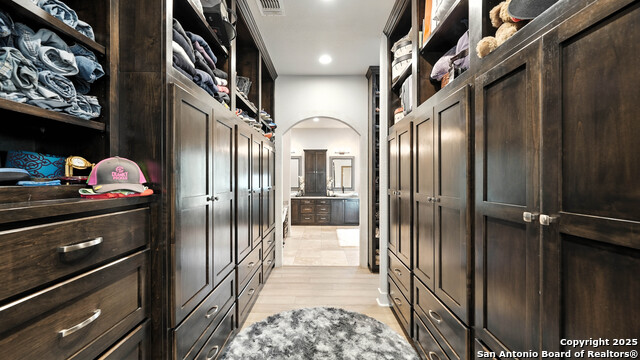 Listing photo id 23 for 8614 Wild Wind