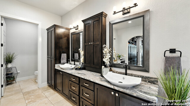 Listing photo id 30 for 8614 Wild Wind