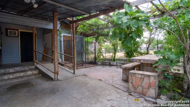 Image 10 of 10 For 314 Nueces  C