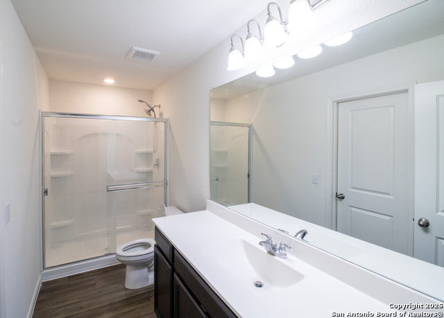 Image 14 of 33 For 13514 Flower Pond