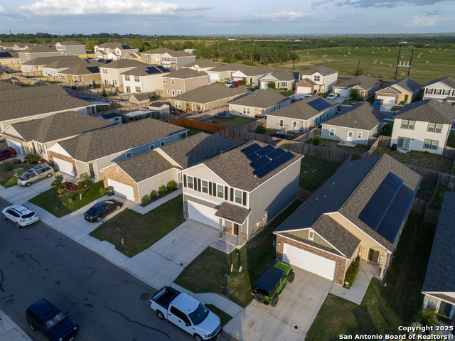 Image 32 of 33 For 13514 Flower Pond