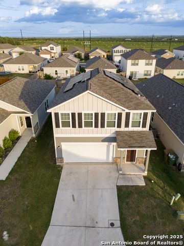 Image 5 of 33 For 13514 Flower Pond