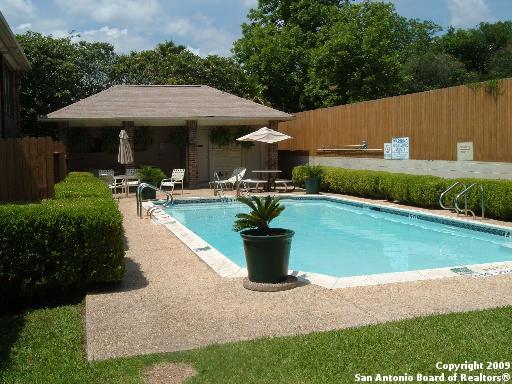 Image 25 of 26 For 7926 Broadway  108a