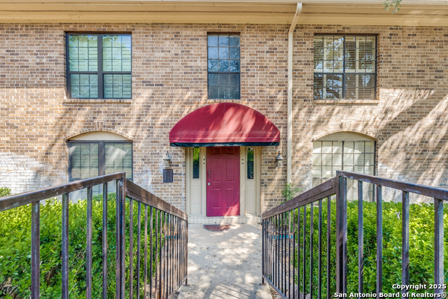 Image 3 of 26 For 7926 Broadway  108a