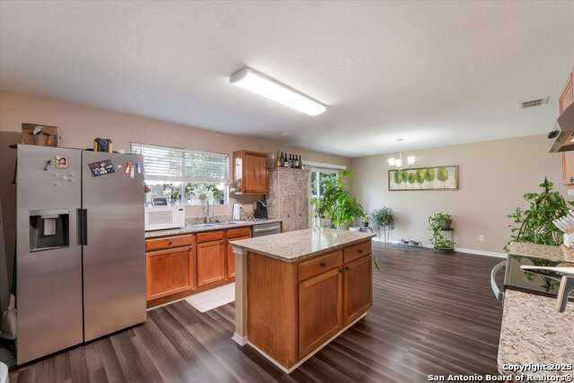 Image 10 of 29 For 9922 Amber Ledge