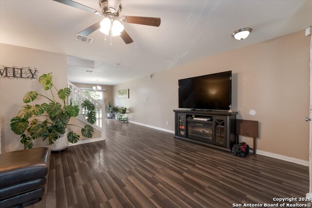 Image 6 of 29 For 9922 Amber Ledge