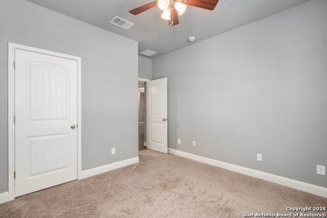 Listing photo id 14 for 1711 Ayleth Ave.