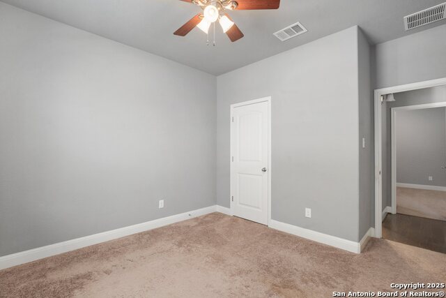 Listing photo id 15 for 1711 Ayleth Ave.