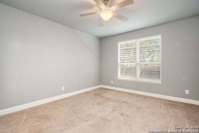 Listing photo id 16 for 1711 Ayleth Ave.