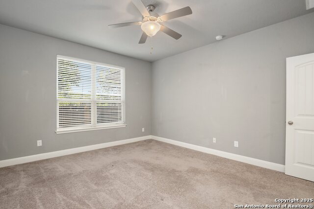 Listing photo id 18 for 1711 Ayleth Ave.