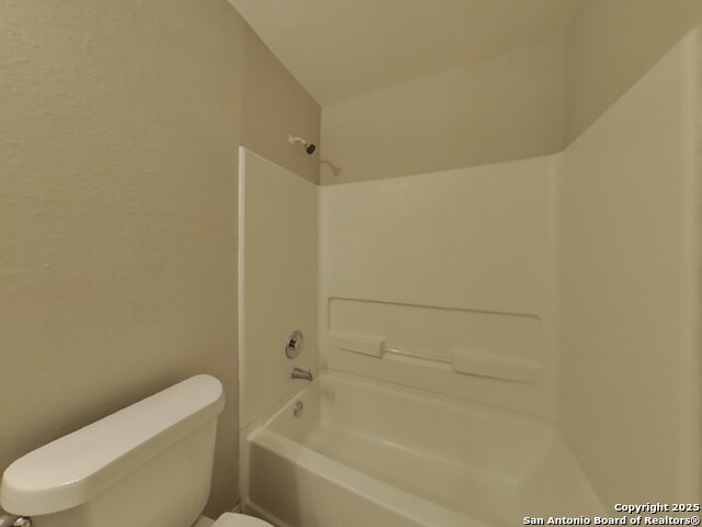 Listing photo id 10 for 353 Willow  
