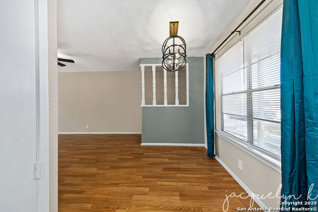 Image 15 of 28 For 923 Vance Jackson  1207