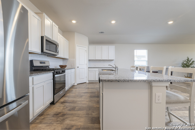 Image 11 of 36 For 13007 Minuet Sway