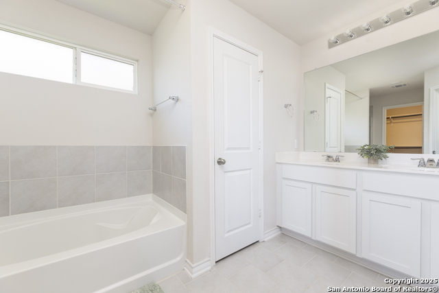 Image 18 of 36 For 13007 Minuet Sway