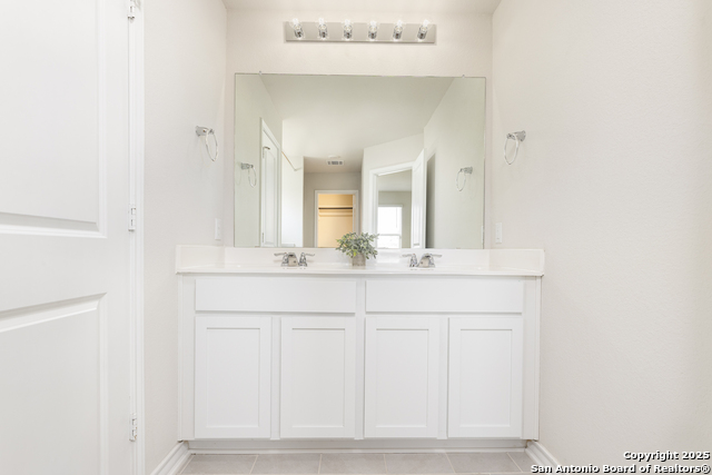 Image 19 of 36 For 13007 Minuet Sway