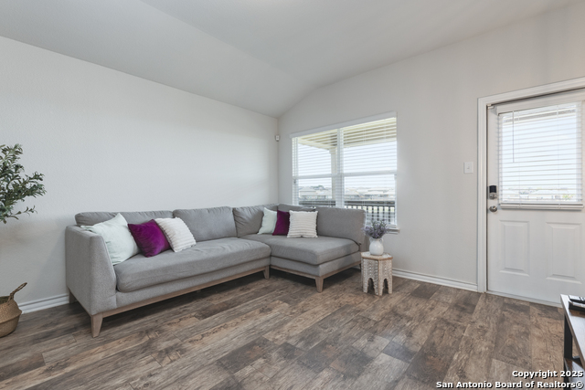 Image 7 of 36 For 13007 Minuet Sway