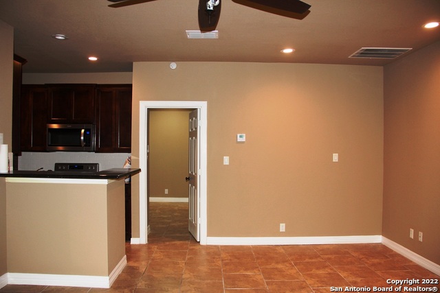 Image 4 of 8 For 8655 Datapoint 309