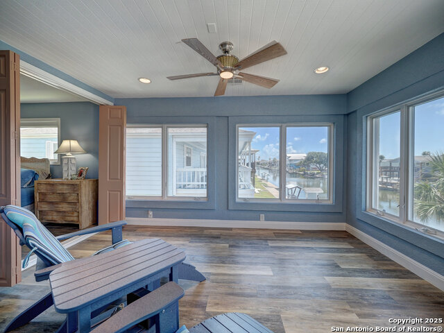 Image 16 of 34 For 103 Driftwood