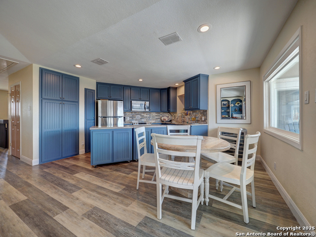 Image 3 of 34 For 103 Driftwood