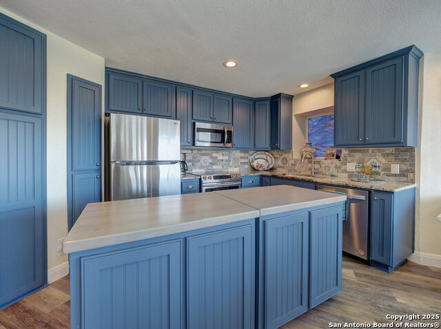 Image 6 of 34 For 103 Driftwood