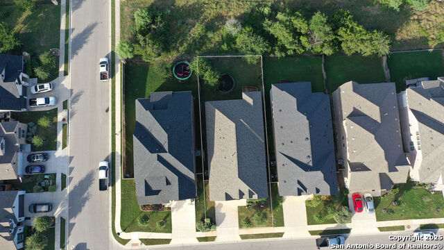 Image 22 of 29 For 244 Heartleaf