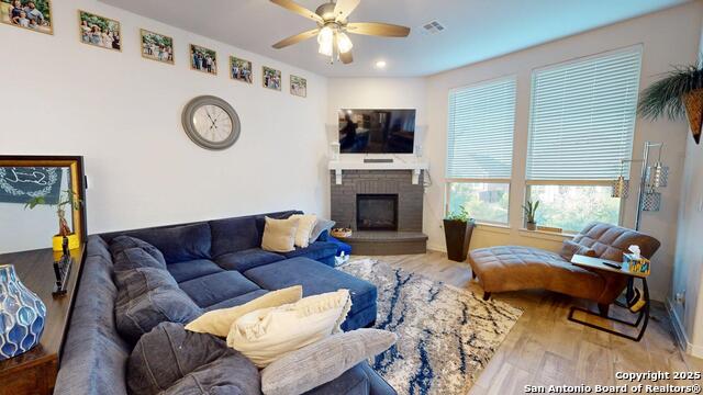 Image 7 of 29 For 244 Heartleaf