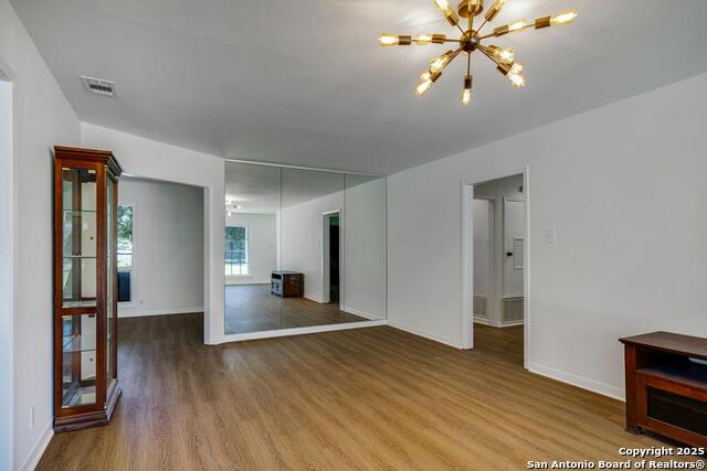 Image 15 of 37 For 1815 Edgehill Dr