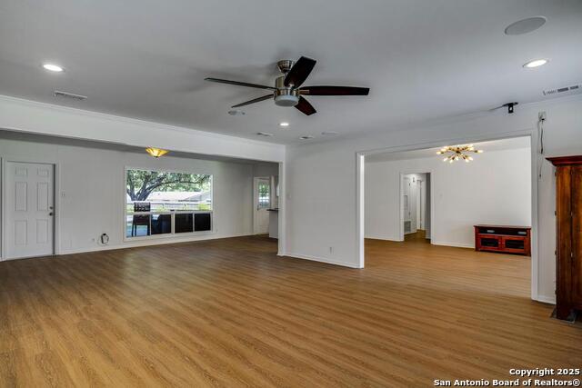 Image 20 of 37 For 1815 Edgehill Dr