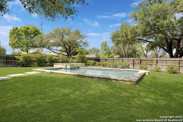 Image 33 of 37 For 1815 Edgehill Dr