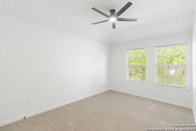 Image 17 of 23 For 962 River Terrace