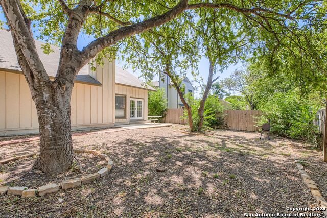 Listing photo id 19 for 5635 Timber Star