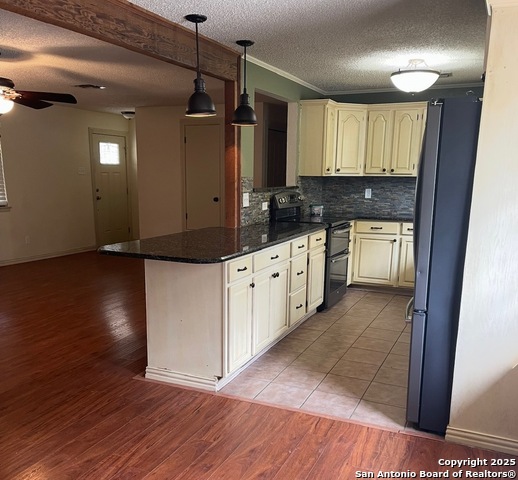 Image 2 of 16 For 117 Big Oak