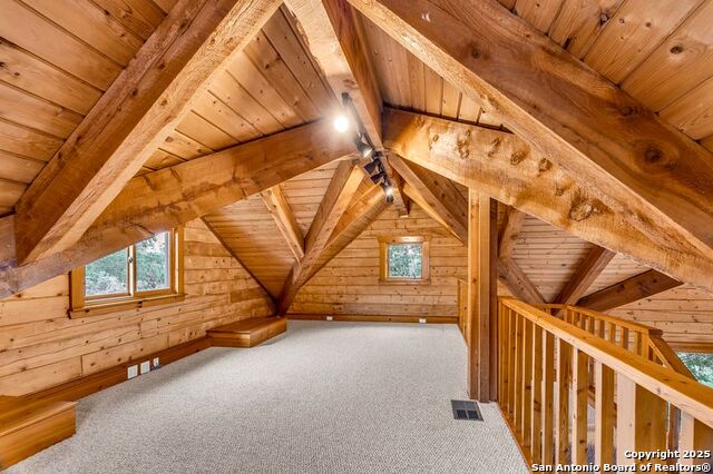 Listing photo id 36 for 700-700b Ledge Rock Road