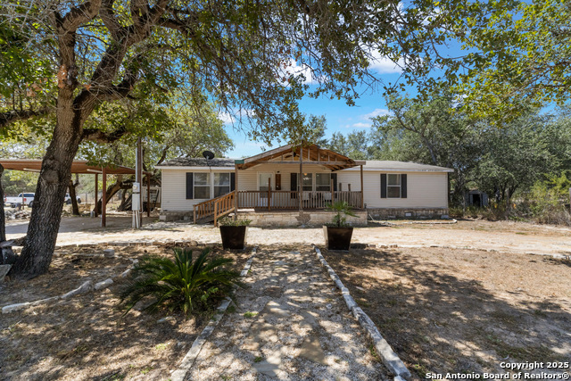 Details for 4518 Waterline Rd, Elmendorf, TX 78112