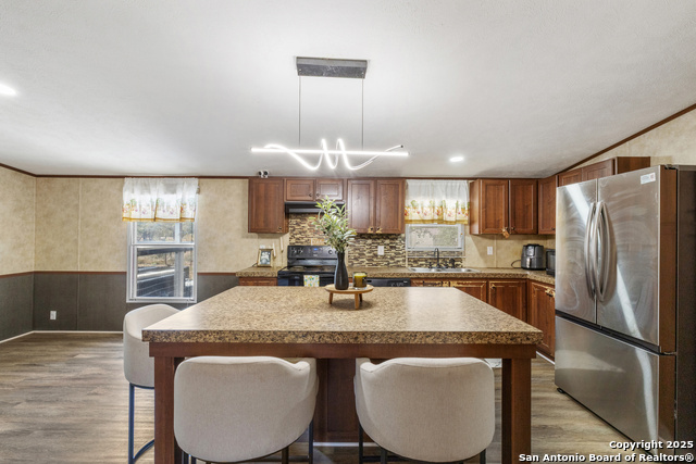 Image 16 of 29 For 4518 Waterline Rd