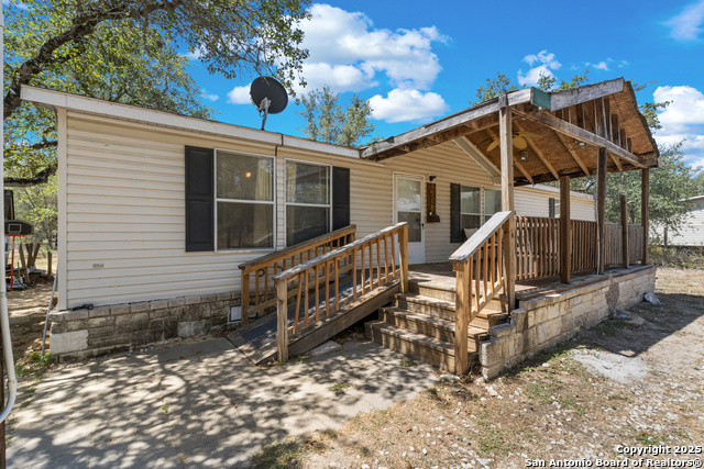 Image 7 of 29 For 4518 Waterline Rd